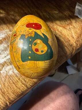 Vintage Hand Painted Duck/Rabbit Artist Papier-Mache Easter Egg Trinket Box Made
